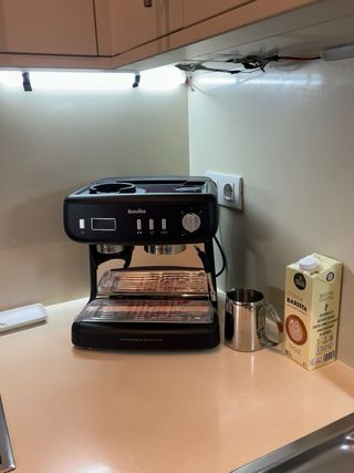 Cafetera Espresso Breville Barista Max