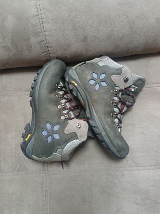 Botas Chiruca montaña - grises