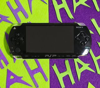 PLAYSTATION PORTABLE 1004 [PSP]
