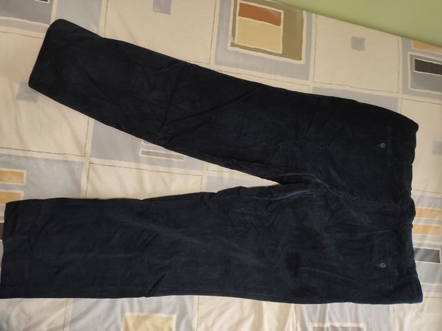 Pantalón pana negro Emidio Tucci