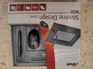 Tablet gráfica Trust Slimline