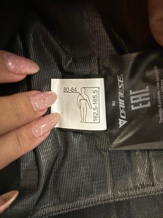 Chaqueta Dainese negra