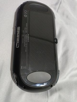 PS Vita (PCH-1004) nero