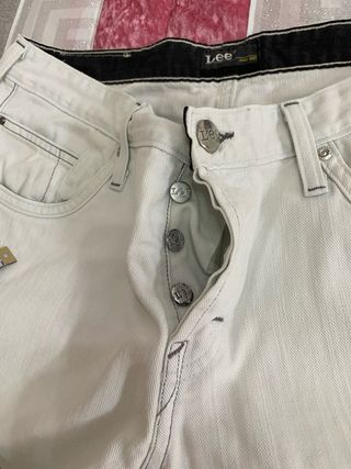 Pantalones Lee blancos talla44cm de cintura