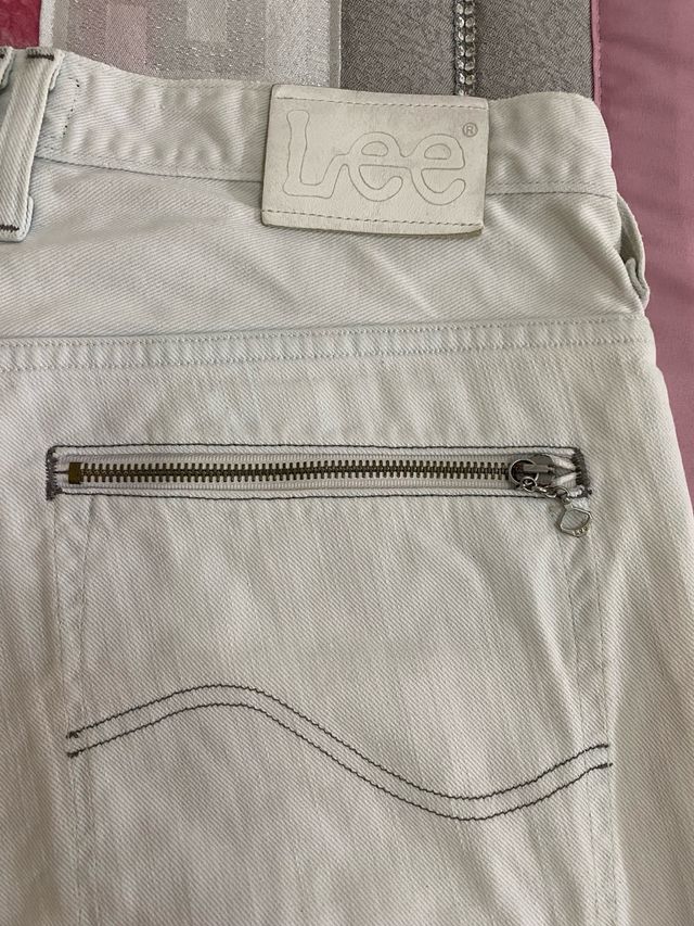 Pantalones Lee blancos talla44cm de cintura