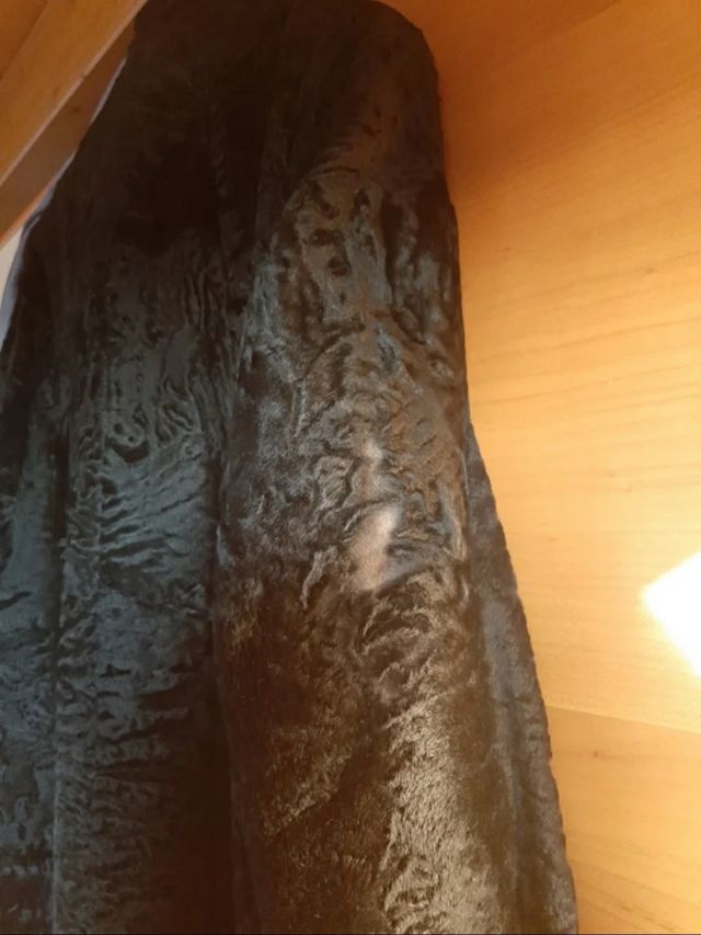 Giacca Astrakan nera