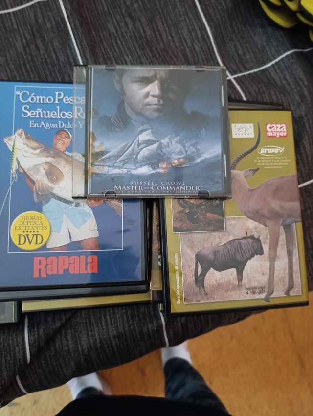 3 DVDs: Rebelde, documentales caza y pesca.