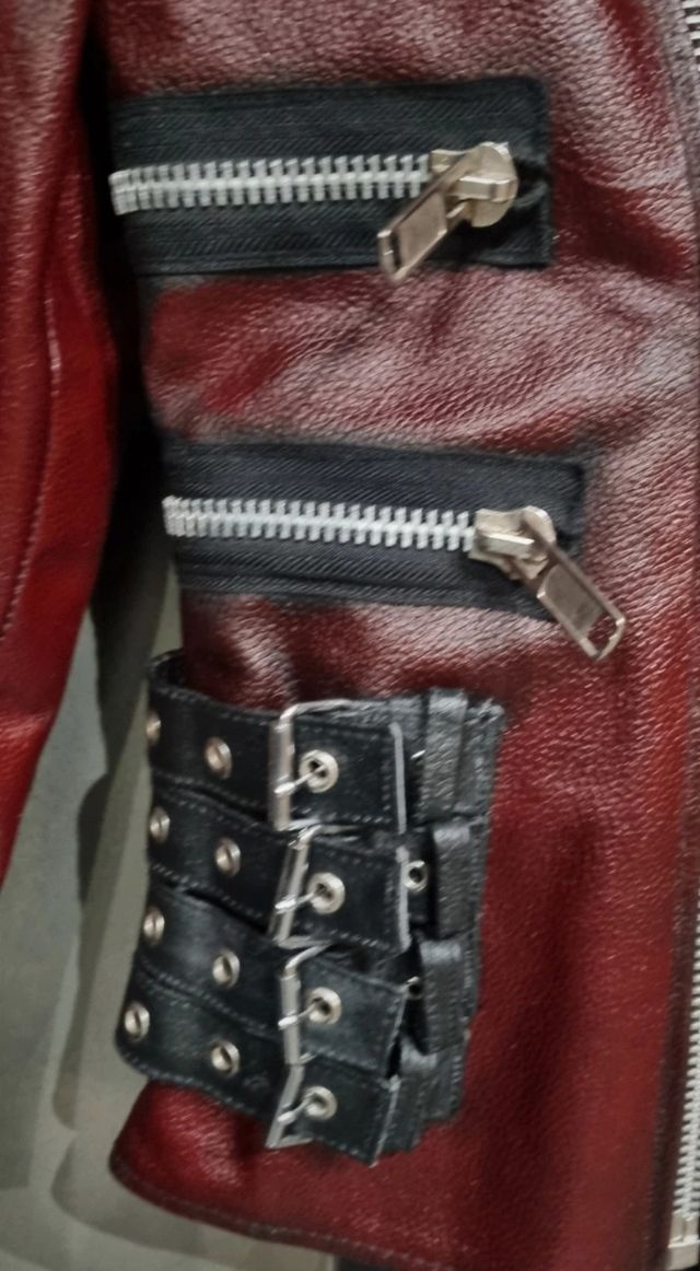 Chaqueta cuero Poizen Industrie roja