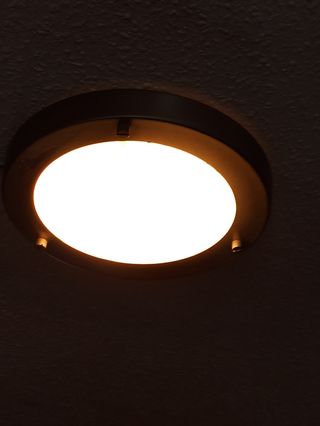 Plafón metálico - Luz techo