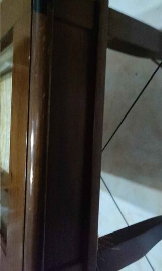Tavolino legno con ripiano vetro