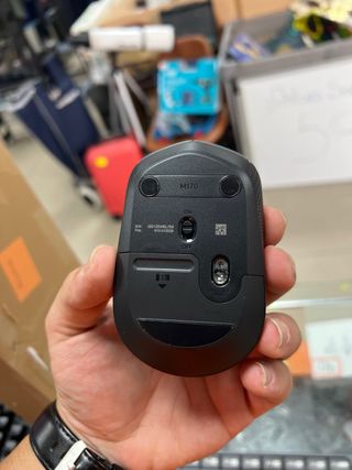 Logitech MK235 Teclado y Ratón