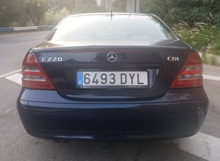Mercedes-Benz Clase C 2003