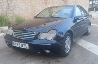 Mercedes-Benz Clase C 2003