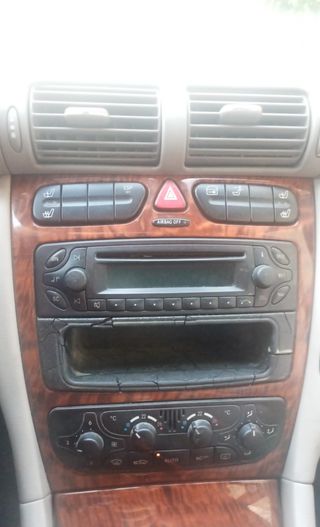 Mercedes-Benz Clase C 2003