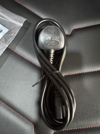 Cable alimentación UK - Monitor