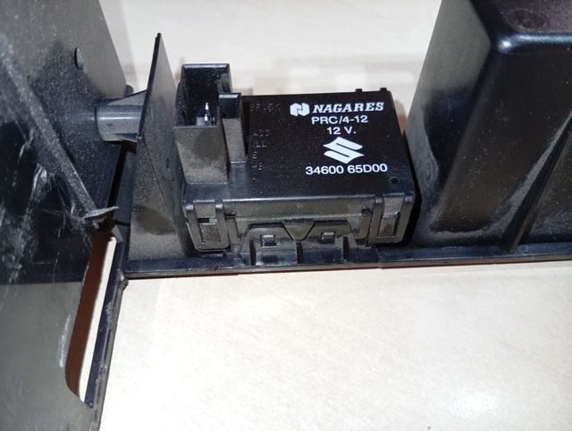 CONSOLA CON RELOJ PARA SUZUKI JIMNY