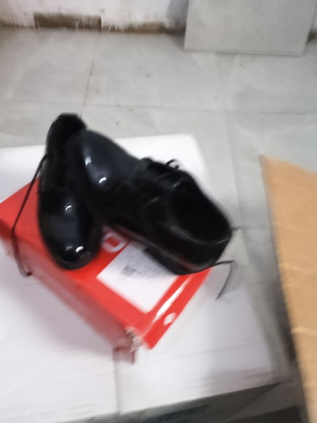 Zapatos niño MIK negros.nunero 19 pone.20 o21