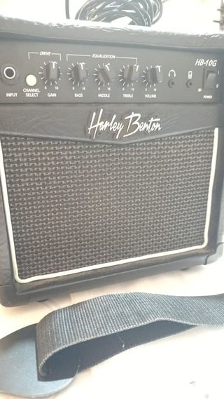 Guitarra eléctrica infantil. Harley Benton