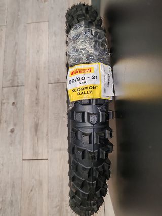 Neumático Pirelli Scorpion Rally 90/90-21