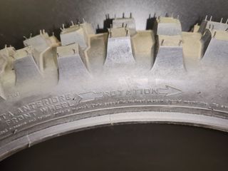 Neumático Pirelli Scorpion Rally 90/90-21