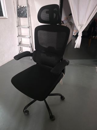 Silla oficina giratoria negra
