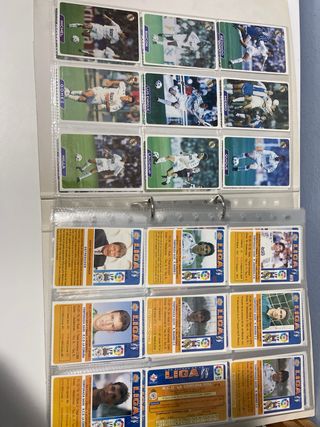 Pack fútbol: Álbumes, cromos y Funko Messi