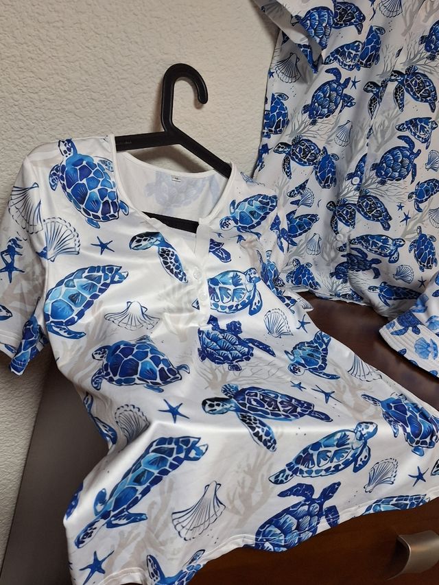 Conjunto playa: camisa, camiseta y gorro