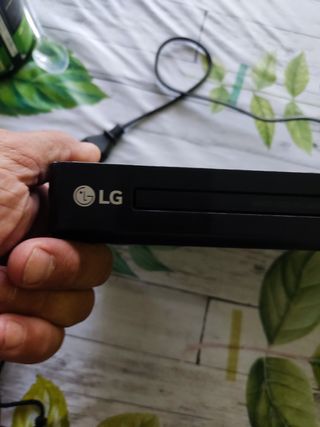 Reproductor DVD LG con USB