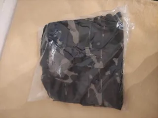 Ropa militar M. Diferentes prendas.