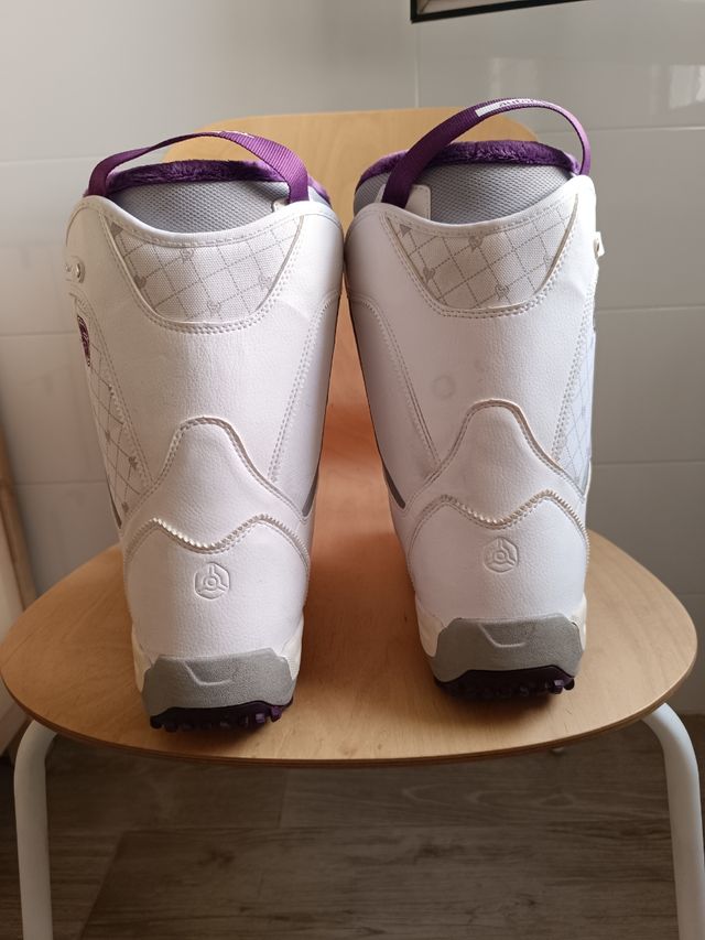 Botas Snow Salomon Blancas-Moradas
