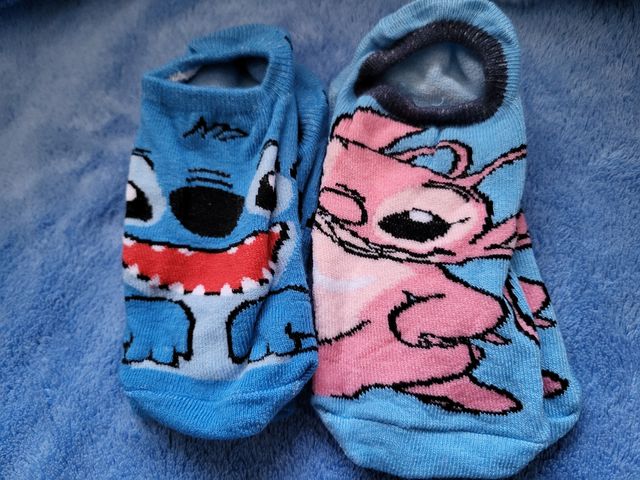 Pack Stitch: Peluche y calcetines