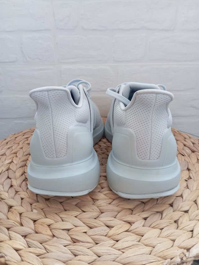 Zapatillas Adidas Ubounce DNA
