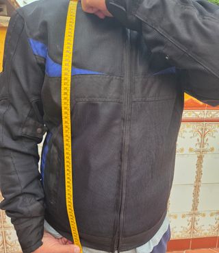 Chaqueta moto negra azul