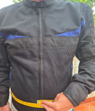 Chaqueta moto negra azul