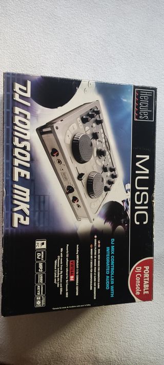 Mesa mezclas Hercules DJ Console MK2