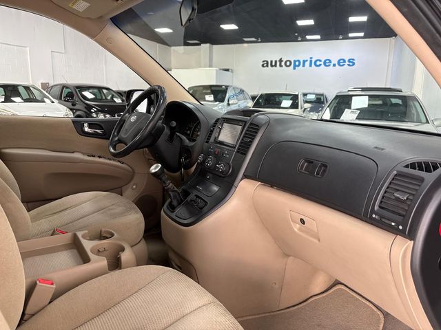 KIA Carnival 2010