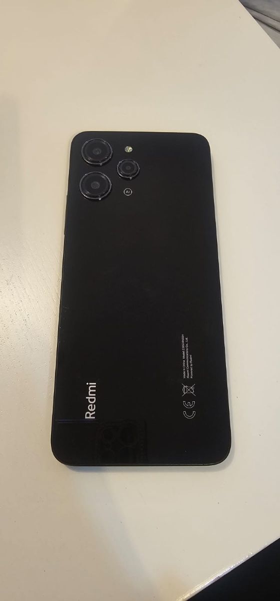 Xiaomi Redmi 12 -