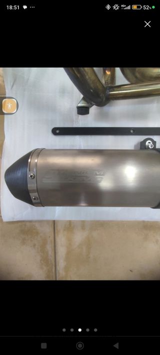 Escape Suzuki V-Strom 650