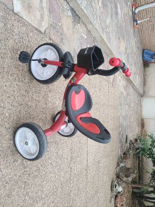 Triciclo infantil rojo - Poco uso