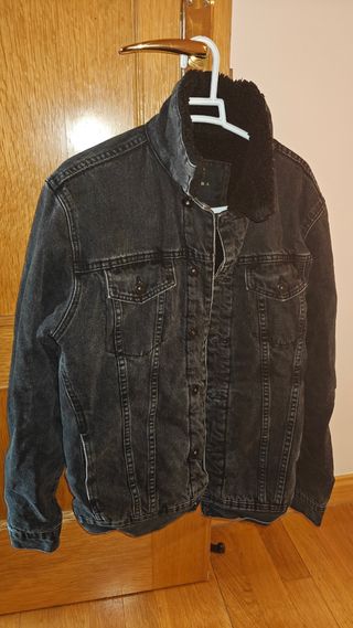 Chaqueta vaquera Zara negra - Forro borreguillo
