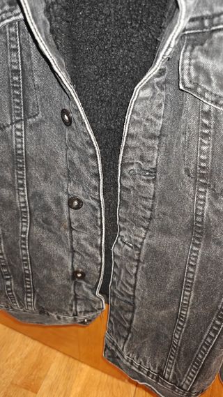Chaqueta vaquera Zara negra - Forro borreguillo