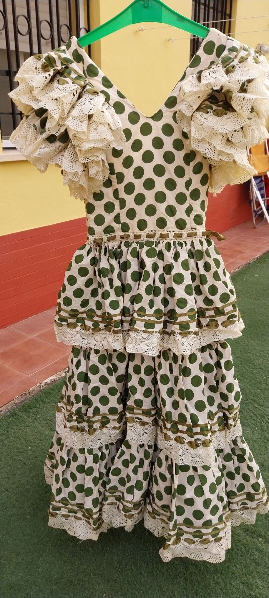 Traje Flamenca lunares verde