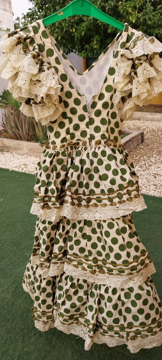 Traje Flamenca lunares verde