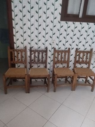 4 sillas madera olivo- vintage