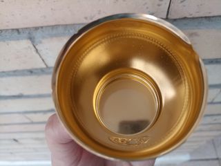 Vaso Lourdes metal dorado