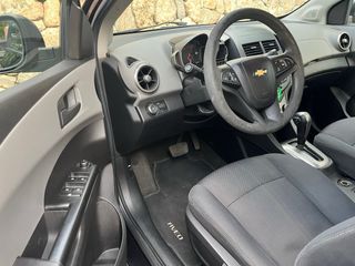 Chevrolet Aveo 2011 100CV | Automático | Garantía