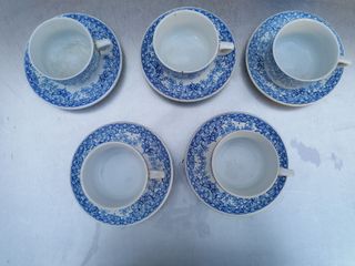 Juego 5 tazas porcelana azul y blanco