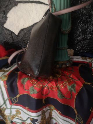 Bolso AUTÉNTICO bandolera Guess