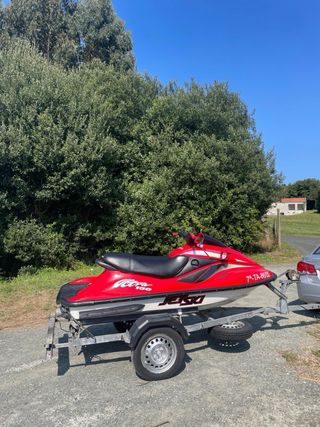 Jet Ski Kawasaki Ultra 150 Moto de agua