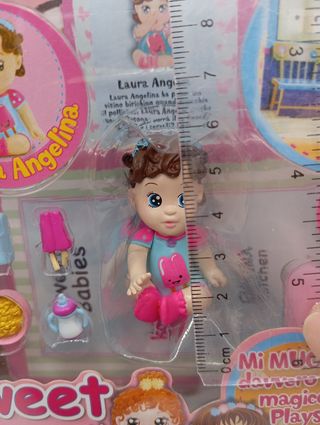 Konnichiwa Babies Laura Angelina